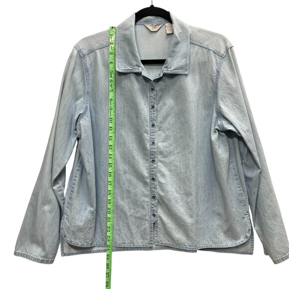 J Jill Blue Light Wash Denim Over-Shirt, Medium, Cotton Chambray Metal Buttons - Picture 6 of 10